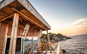 Single Cabin With Lake View
